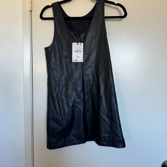 NWT Zara Black Faux Leather Sleeveless Pinafore Dress Girls Size 11/12 - Picture 2 of 3